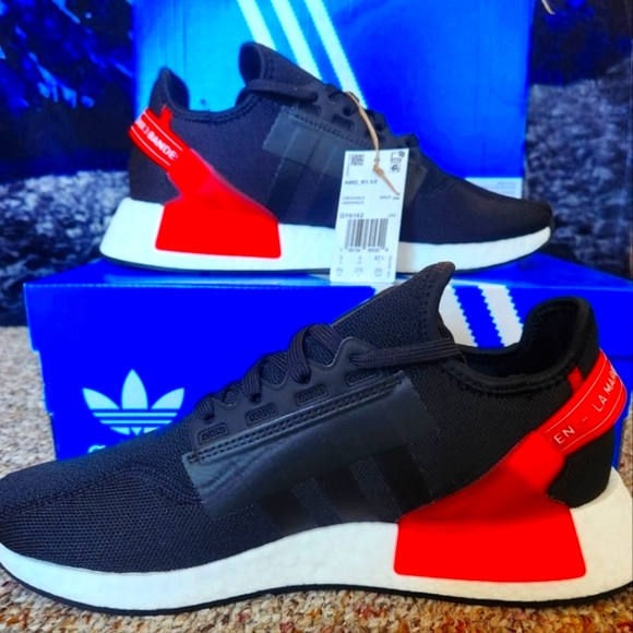 New adidas NMD _R1 V2 Mens, Black, Athletic, Running Shoe - Picture 1 of 3
